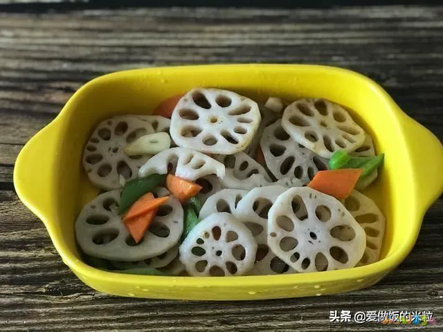 清炒藕片做法简单(家常素菜清炒藕片)(12)