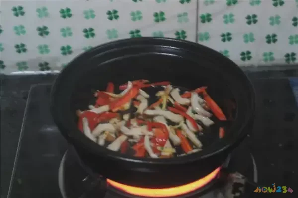 一亩鱼菜共生成本_老虎菜的家常做法_家常菜成本