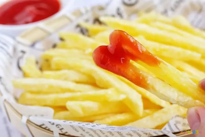 炸甜红薯条的做法_如何做薯条家常做法_炸薯条的家常做法