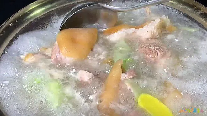 红烧鸡爪家常做法大全_家常红烧肉的做法拌面的做法_红烧鸡爪家常做法