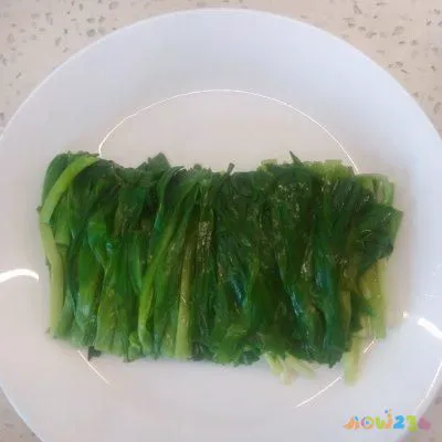 凉拌韭菜的做法大全家常（冬日美味烹饪指南）(3)