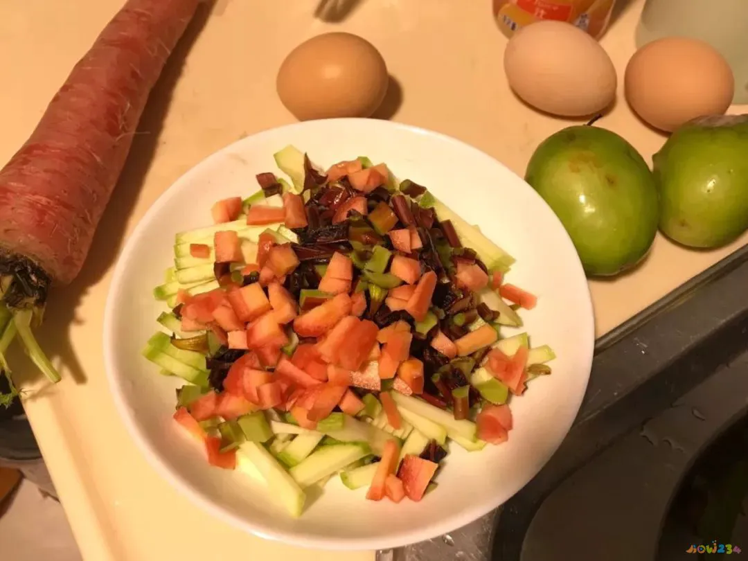 芋烧鸡怎么做好吃_芋儿烧鸡的做法家常做法_芋儿烧鸡的家常做法