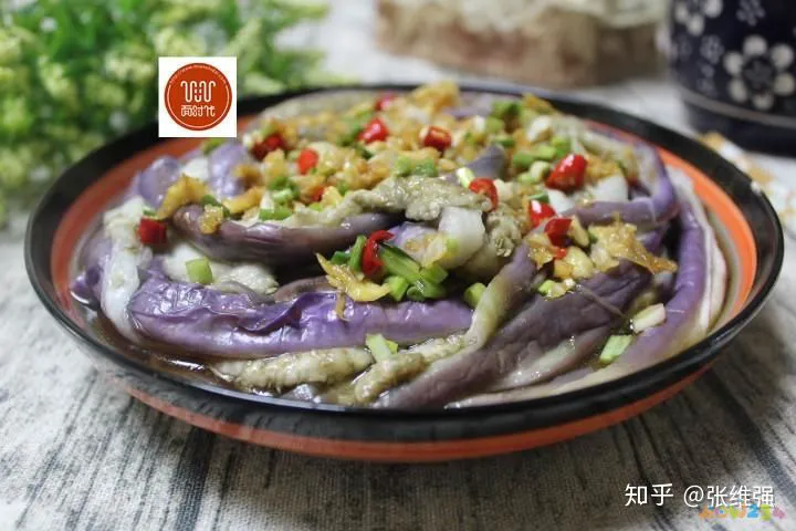 茄子 咸菜做法_油茄子咸菜的家常做法_油淋茄子的家常做法