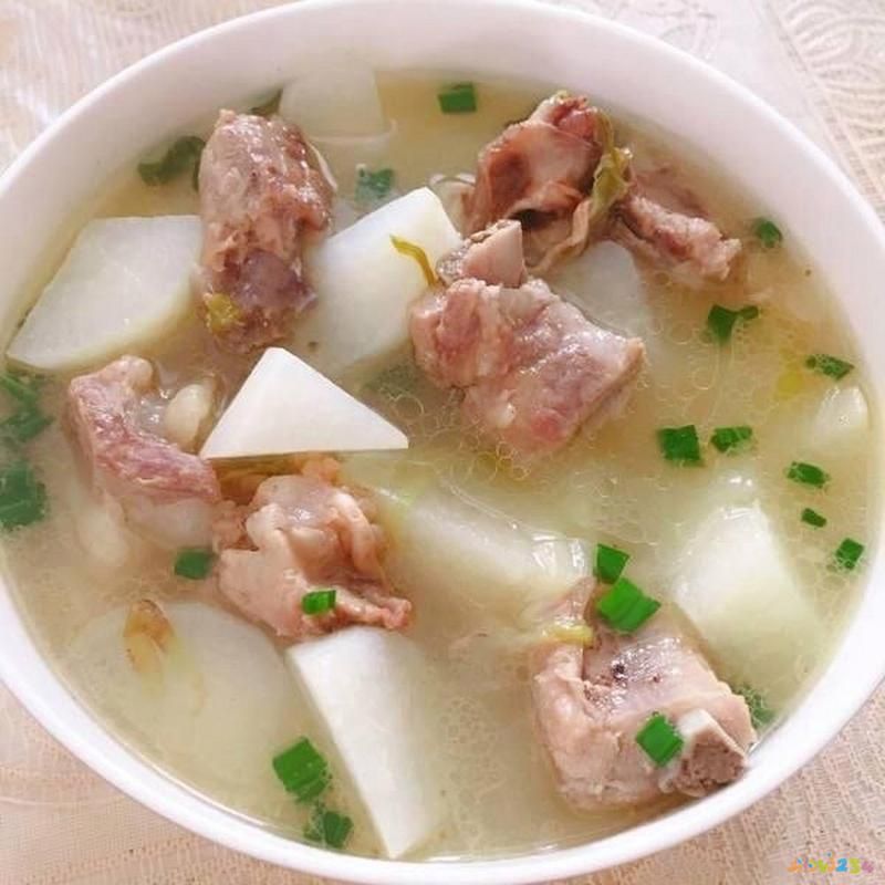 萝卜炖排骨的做法最简单_萝卜炖排骨家常做法窍门_萝卜炖排骨的家常做法