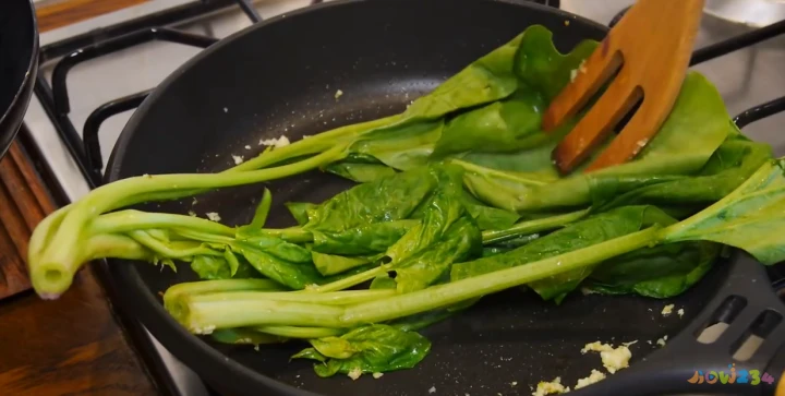家常紫菜包饭的做法_紫菜煲做法大全家常窍门窍门_紫菜丸子做法大全家常