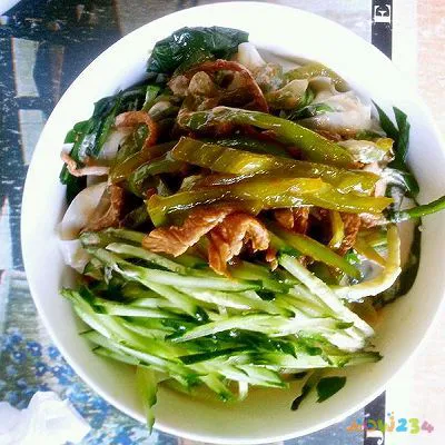 家常炖鱼的做法和步骤窍门_怎么炖鱼好吃家常做法_好吃家常做法炖鱼视频