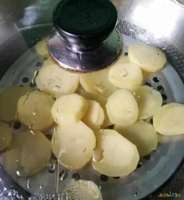 晒干茄子咸菜的家常做法_家常腌茄子咸菜的做法_油茄子咸菜的家常做法