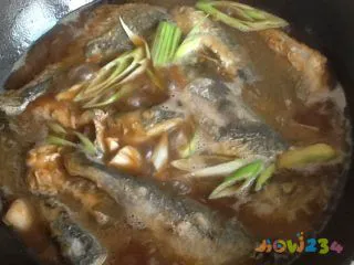 冷冻黄花鱼的家常做法_蒸黄花鱼的家常做法清蒸_清炖黄花鱼的家常做法