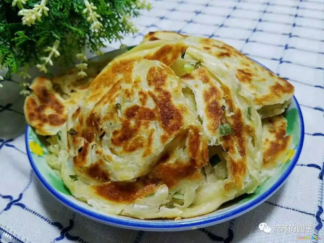 家常厚甜饼的做法_家常鳕鱼做法大全家常_甜饼芋头的做法