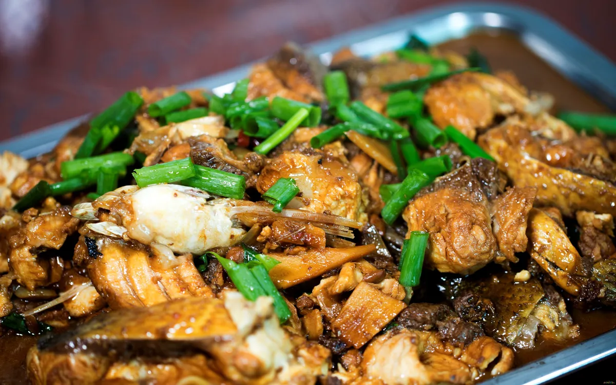 鲤鱼怎样红烧_鲤鱼的做法红烧_家常红烧鲤鱼