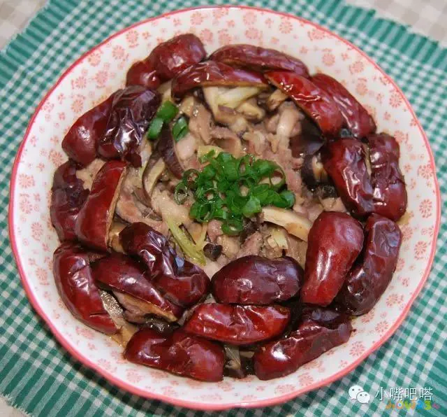 香菇炖鸡家常做法_家常香菇炖鸡的做法大全_香菇炖鸡的做法简单又好吃