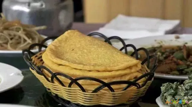 白菜家常做法焖饼视频_白菜家常做法焖饼怎么做_白菜焖饼的家常做法