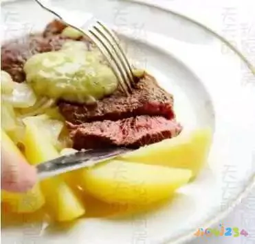 在家怎么煎牛排家常做法_煎牛排家常做法步骤_煎牛排的家常做法