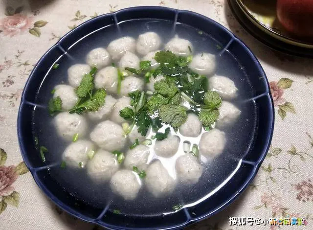 肉丸汤的家常做法_药膳鸽子汤家常做法_家常汤的做法
