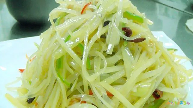 31种土豆家常做法酸辣土豆丝_简单酸辣土豆丝_酸辣土豆丝的家常做法