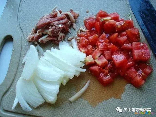 菜拌面的家常做法_家常拌面菜谱大全_家常菜做法拌面图片