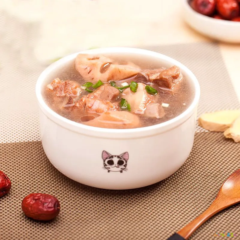 排骨炖藕的家常做法_排骨炖藕的做法_家常排骨炖藕汤的做法