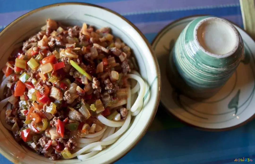 碎肉拌面的家常做法_芝麻酱拌面的家常做法_大盘鸡拌面家常做法