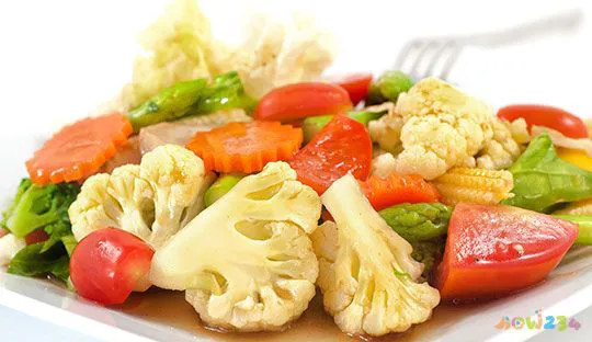 木耳炒素鸡翅的做法大全家常_素炒青菜家常_家常炒青椒怎么炒好吃