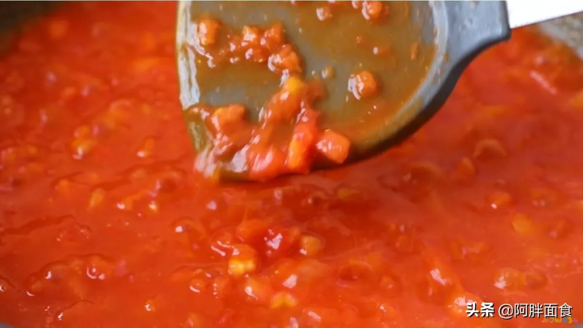 炖鲤鱼家常做法怎么做_炖鲤鱼家常做法最好吃_家常炖鲤鱼的做法