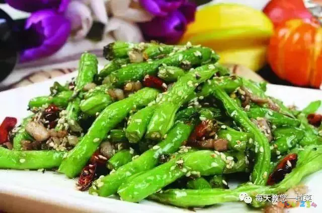 干煸豆角的做法家常干煸豆角_家常做法干煸豆角怎么做_干煸豆角的家常做法