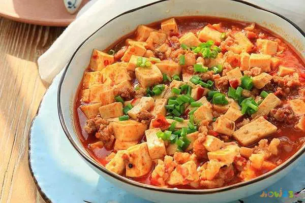 鳕鱼豆腐的家常做法_鳕鱼炖豆腐家常做法_炖鳕鱼的家常做法