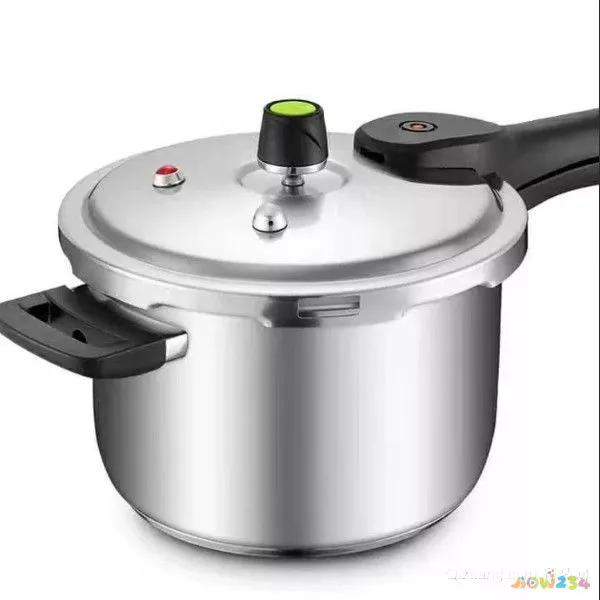 家常煮猪蹄_煮猪蹄的做法大全_猪蹄顿木耳海带汤的做法大全家常