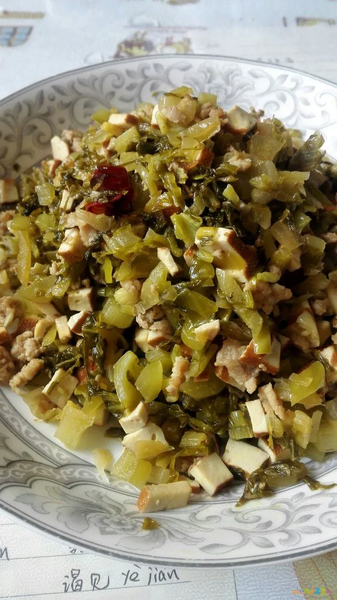 酸菜白肉火锅做法图解_川白肉家常做法_李庄白肉蘸水做法