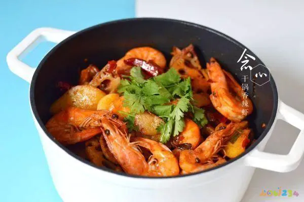 干锅香辣虾的家常做法_麻辣虾香锅的家常做法_干锅鸡翅虾的家常做法