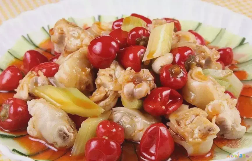 清炖鳕鱼汤的做法_家常汤做法鳕鱼清炖窍门_清炖鳕鱼汤的家常做法