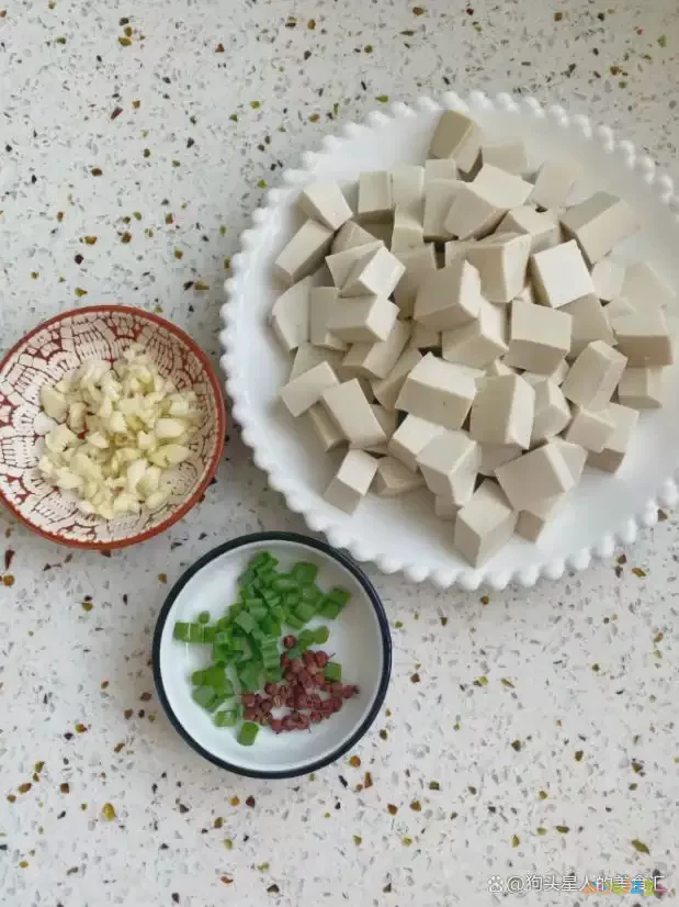 家常豆腐_豆腐家常做法_豆腐家常菜