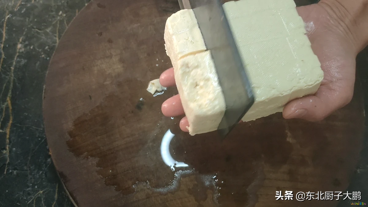 炖鲤鱼家常做法最好吃_家常炖鲤鱼的做法_排骨炖鲤鱼家常做法