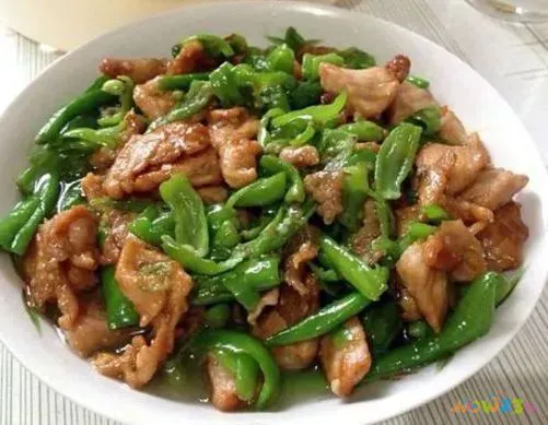 腰果鸡丁的家常做法_家常做法腰果鸡丁视频_家常做法腰果鸡丁窍门