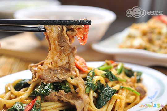 芝麻酱拌面的家常做法_碎肉拌面的家常做法_大盘鸡拌面家常做法