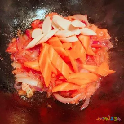 家常韩式炒年糕的简单做法_韩式炒年糕的家常做法_韩式炒年糕年糕