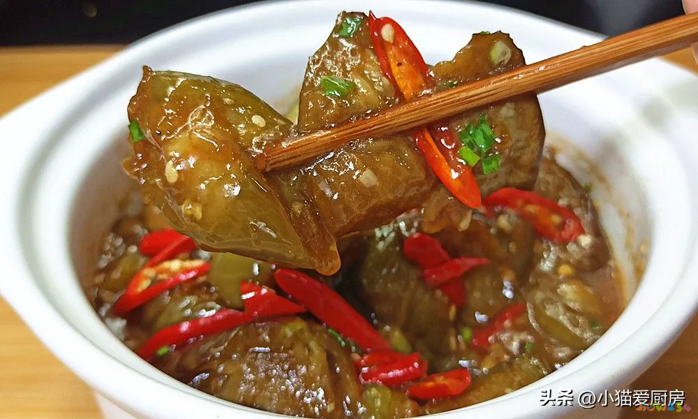 家常茄子煲做法_煲茄子怎么做好吃_煲茄子家常做法窍门