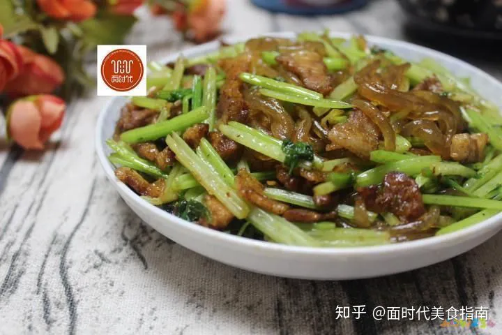 芹菜炒粉条的家常做法_羊肉炒芹菜粉条的做法_肉炒粉条的家常做法