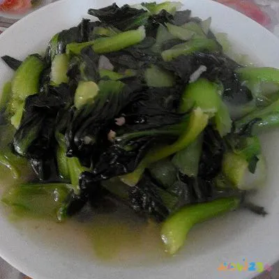 青菜炒的最好吃的美食_炒青菜的家常做法_青菜简单炒法