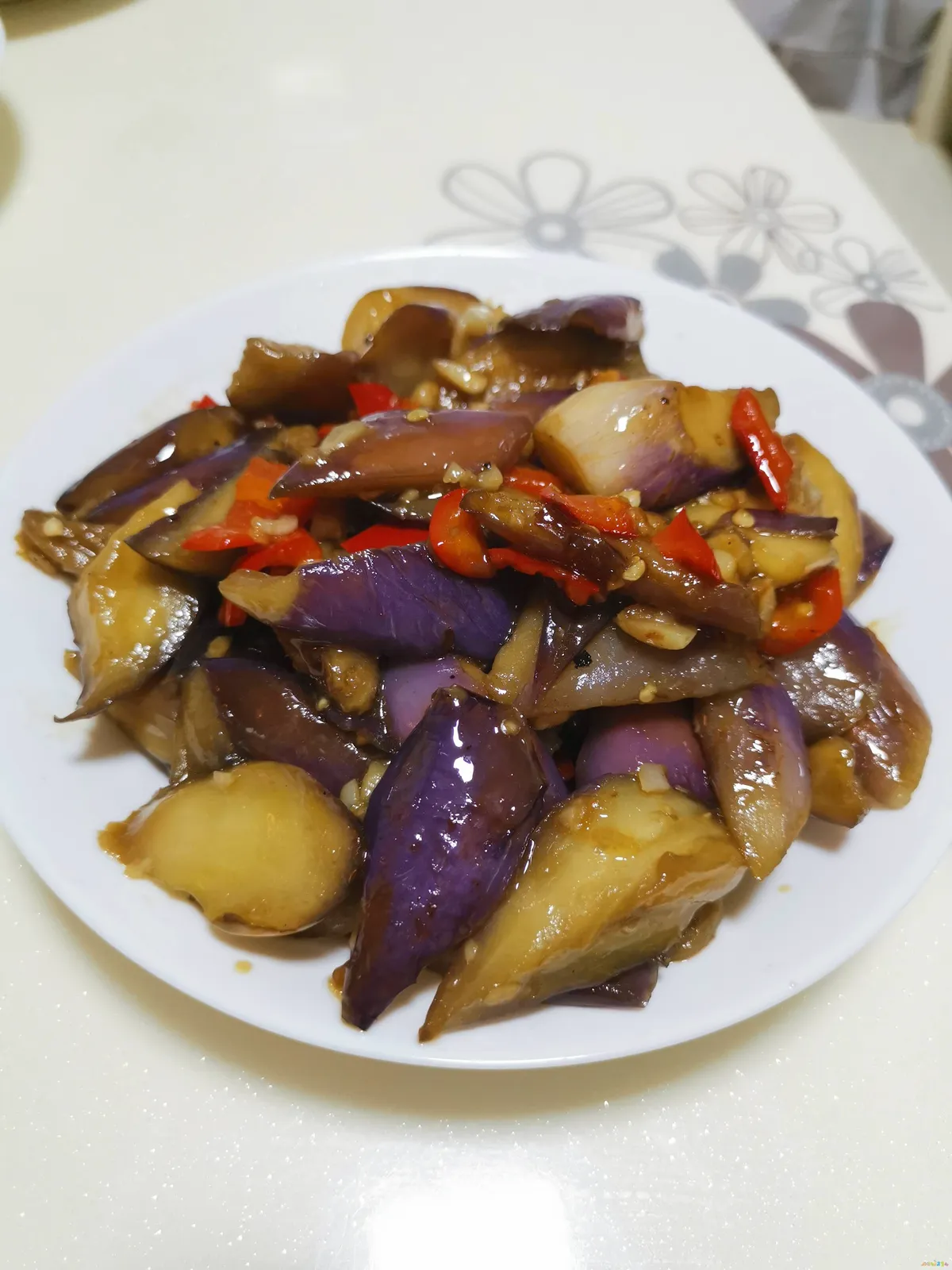 凉拌茄子的家常做法_红烧茄子茄子做法大全家常_凉拌海参做法大全家常做法视频