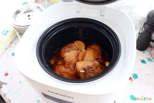 红烧鸡腿做法视频_家常红烧鸡腿的做法_红烧鸡腿家常做法