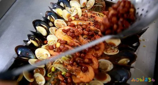 烤鱼的家常做法_家庭做法烤鱼_家常做法烤鱼视频教程