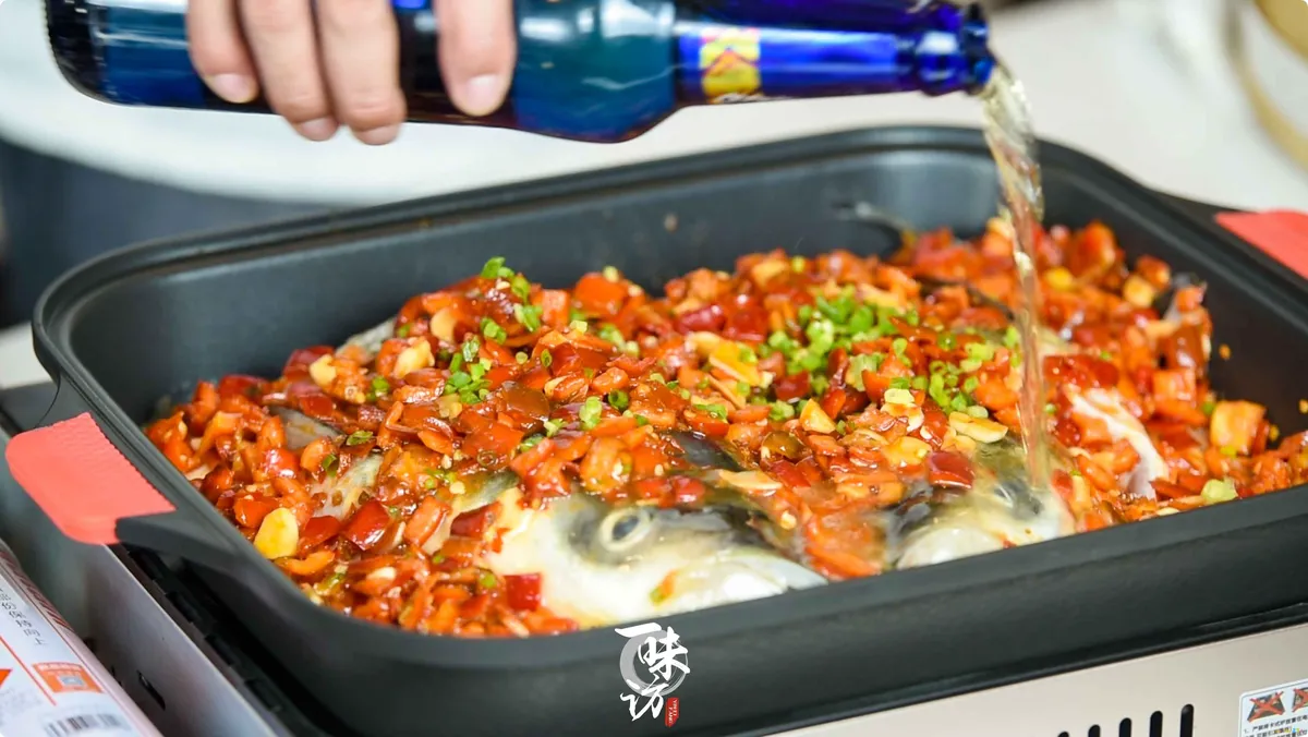 剁椒鱼头的家常做法_家常鱼头做法剁椒怎么做_鱼头剁椒能做什么菜