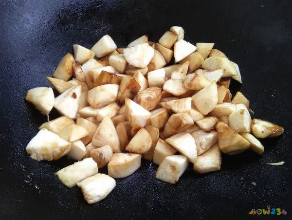 蟹味菇汤的家常做法_杏鲍菇的家常做法_干炸白玉菇的家常做法