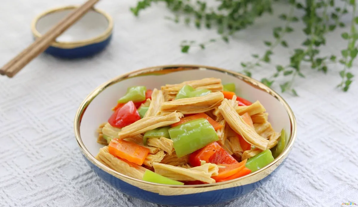 日本豆腐的家常做法_西红柿豆腐鲫鱼汤做法大全家常做法大全_红烧肉豆腐的家常做法