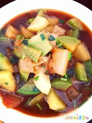 家常萝卜干腌制方法_家常腌制萝卜干的做法_辣椒萝卜的腌制方法如下