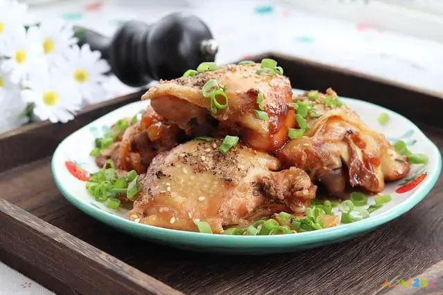 家常红烧鸡腿的做法_红烧鸡腿做法视频_红烧鸡腿家常做法