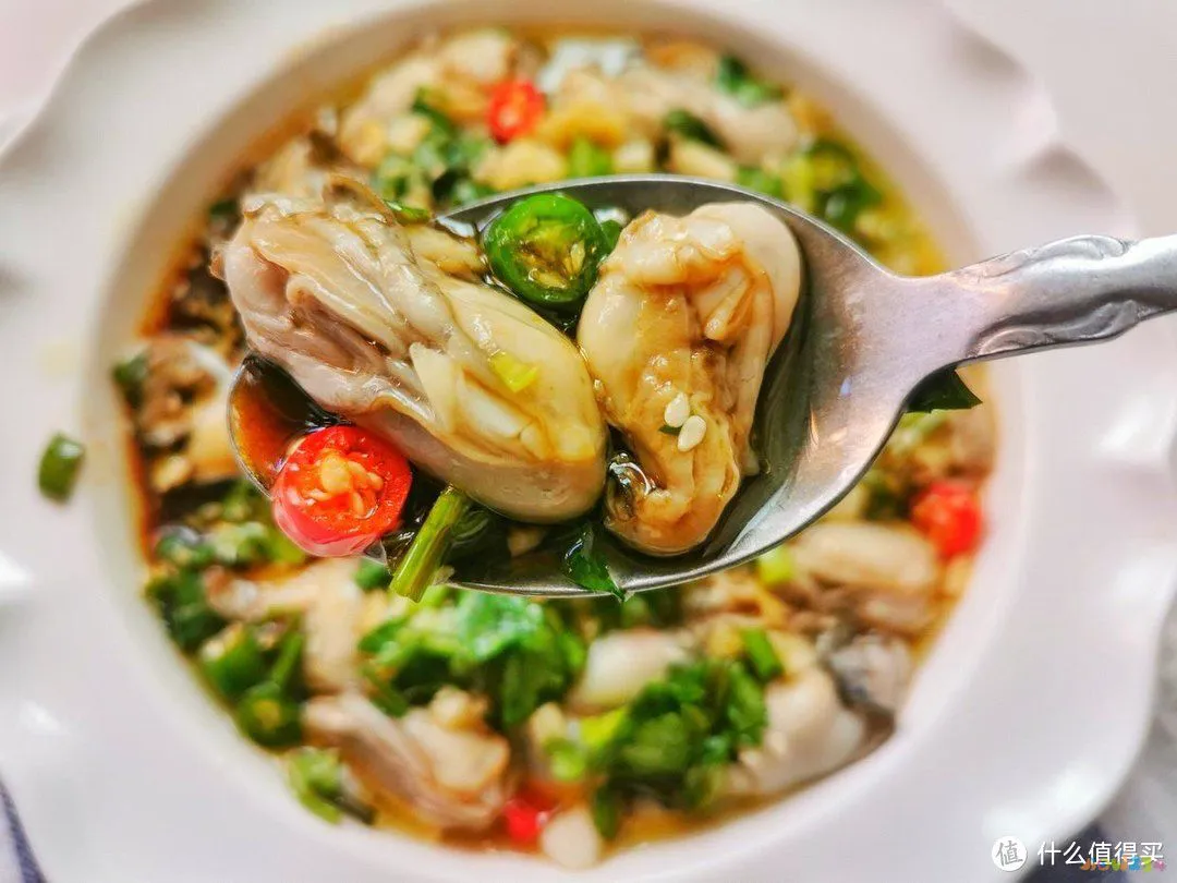 生蚝怎么做好吃？别蒸别水煮，分享简单又好吃的做法，鲜嫩肥美