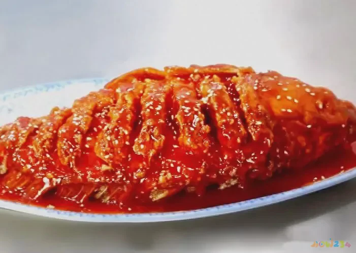 糖醋鲤鱼的家常做法_鲤鱼怎么做糖醋鱼好吃_鲤鱼家常做法糖醋排骨图片