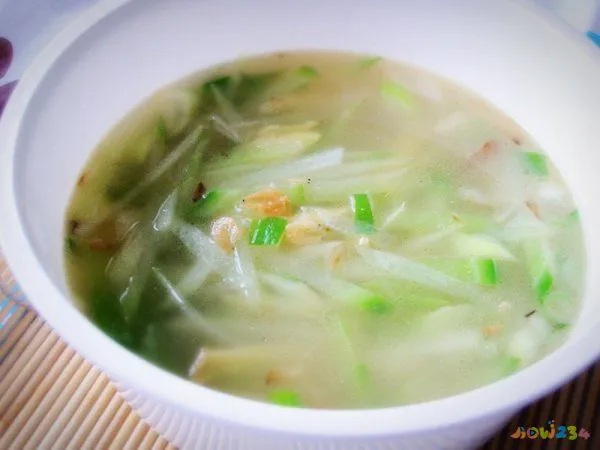 豆腐炖鱼的家常做法汤_酸辣粉丝汤的家常做法_酸辣豆腐汤的家常做法