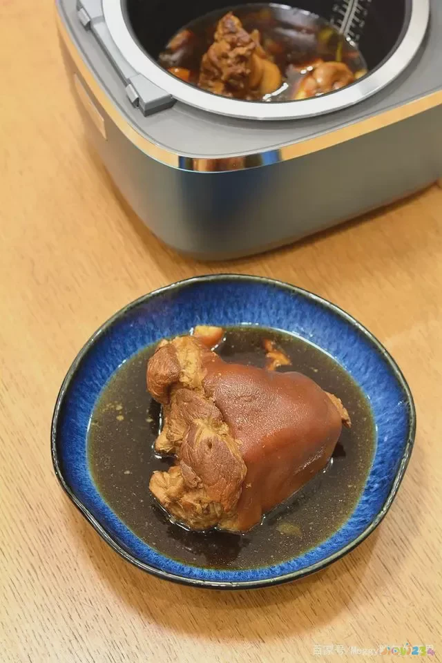 怎样炖肘子色香味俱全_家庭炖肘子_家常炖肘子